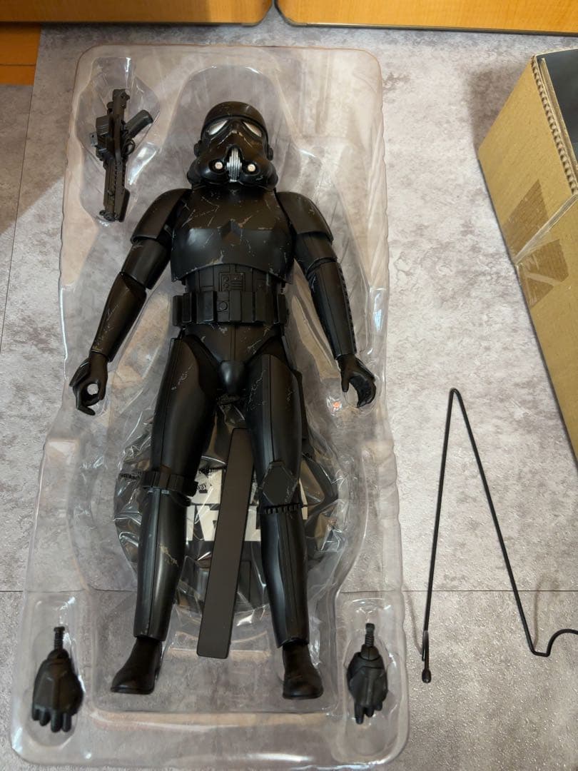 サイドショウ スターウォーズ シャドウ・ストームトルーパー フィギュア