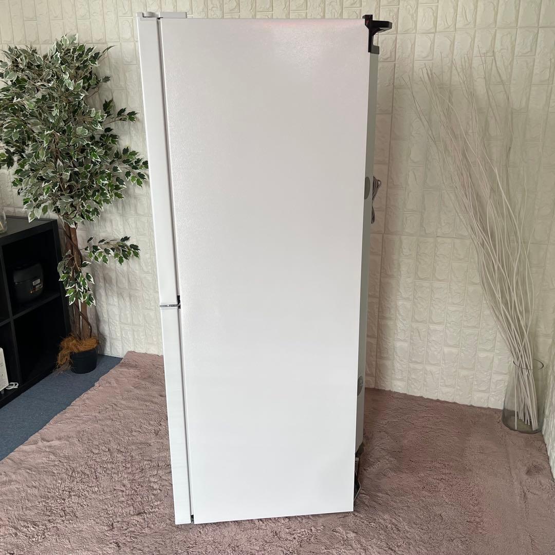 みーちゃん ✨冷蔵庫　シャープ　SJ-PD28J 2023年　ホワイト