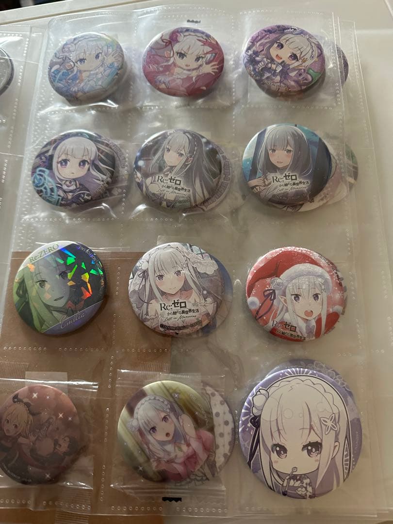 エミリア　缶バッジ79点