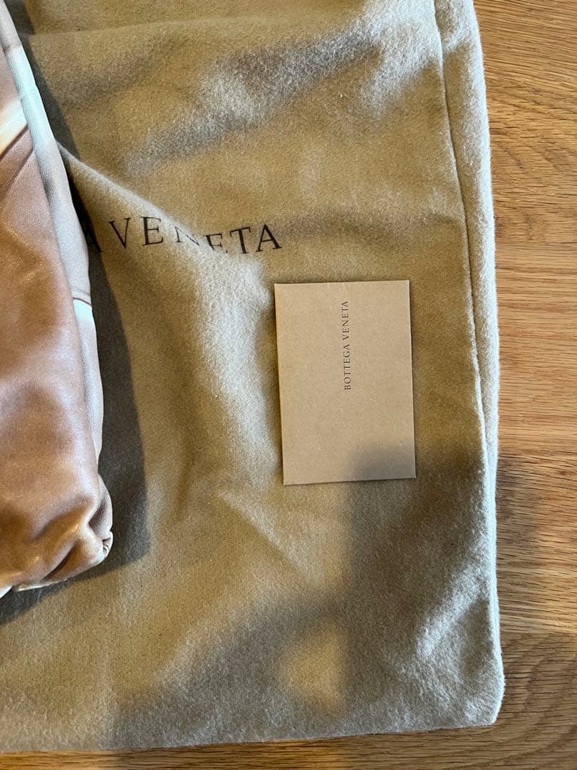 BOTTEGA VENETA 240042 バッグ ナッパレザー ワンショルダー