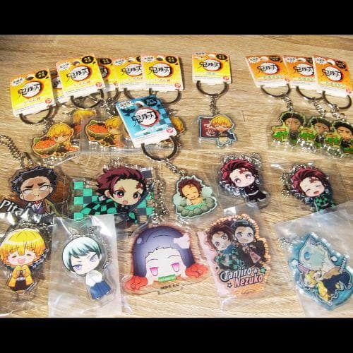 鬼滅の刃 キャラグッズ　胡蝶・煉獄・禰豆子・炭治郎 ほか▶バッチ・ラバー ほか