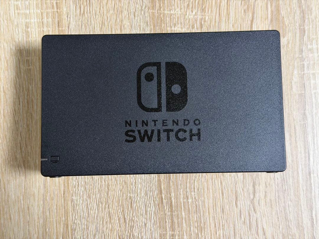 Nintendo Switch ニンテンドースイッチ本体　ネオン