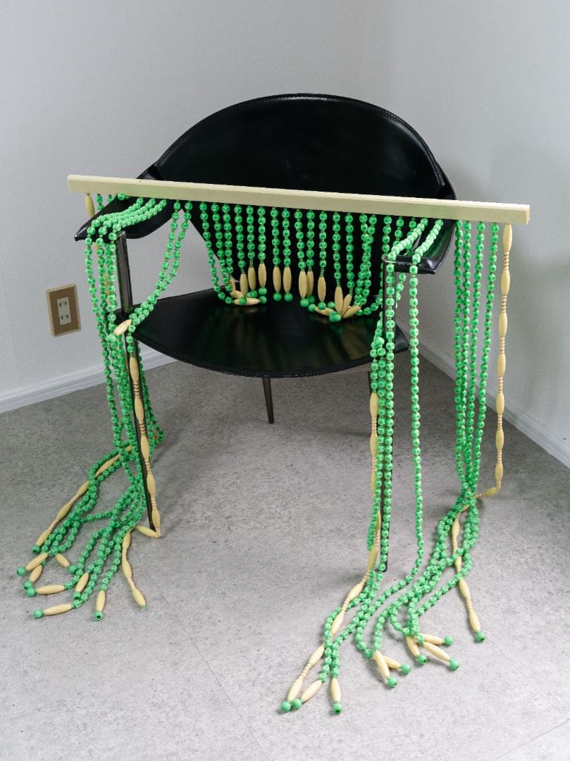 昭和レトロ ポップ 珠暖簾 のれん ビーズカーテン グリーン