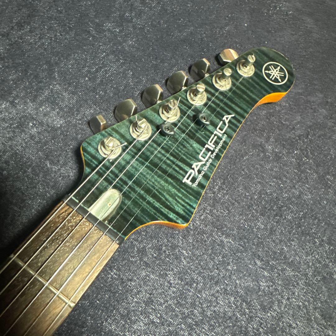 Yamaha PACIFICA 612 ヤマハ ギター アーム ソフトケース付き