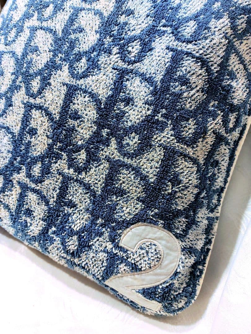 美品Diorディオール クッションカバートロッター柄ネイビー タオル生地