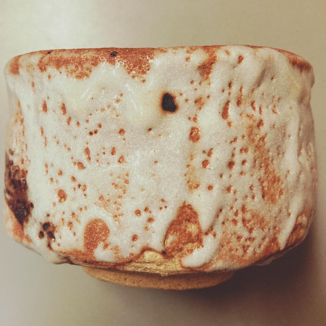 値下げ】 奥磯太覚 志野 茶碗 【真正保証】