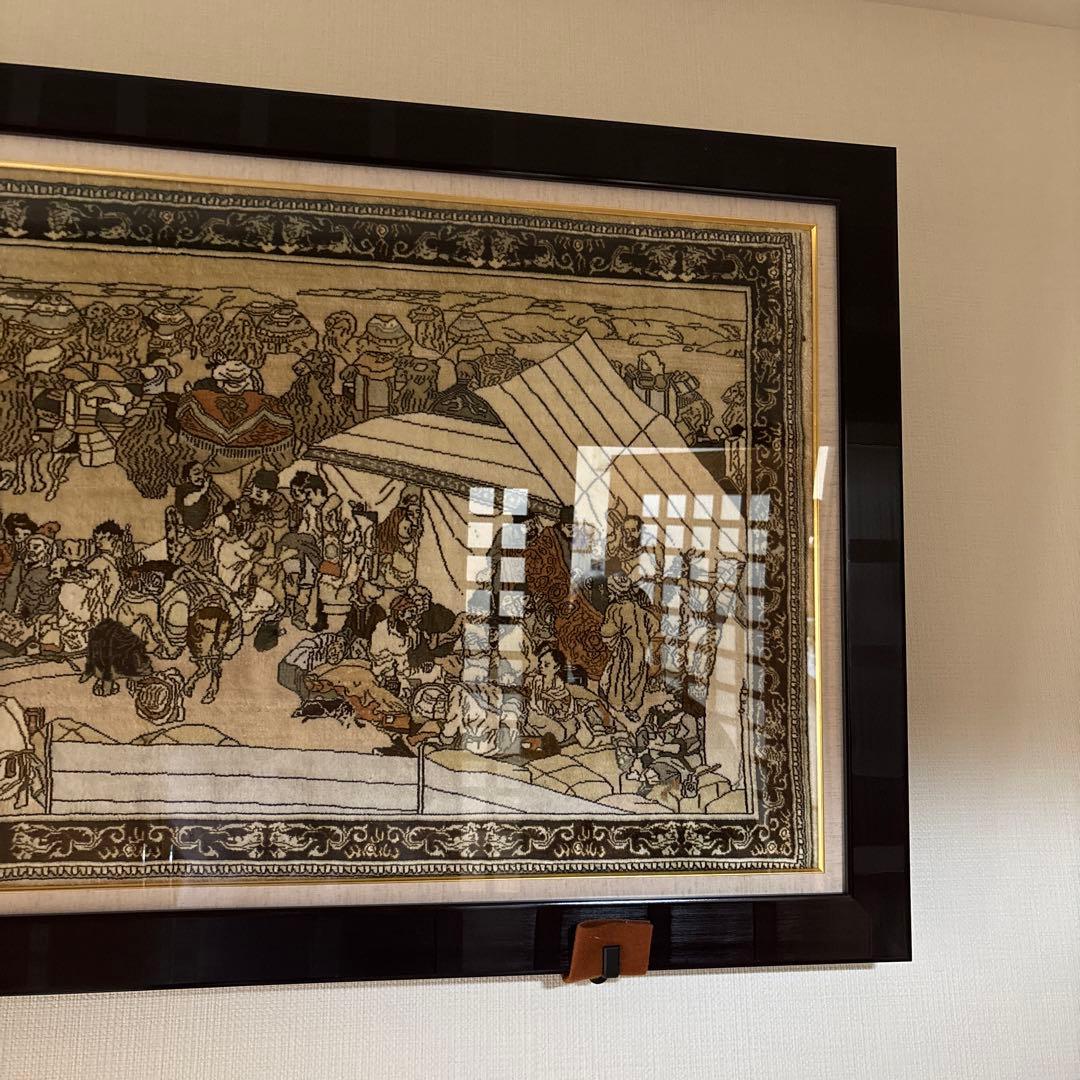 中国段通 シルクロード往来図｜美術用オーダー額装｜横123×縦52cm｜壁掛け