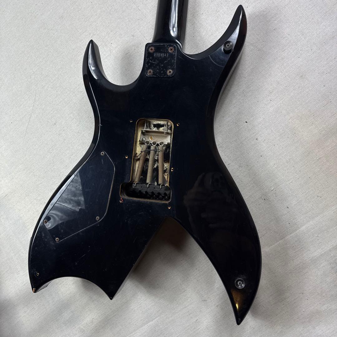 Hurricane bich型 変形ギター 音出し不可 ジャンク エレキ メタル