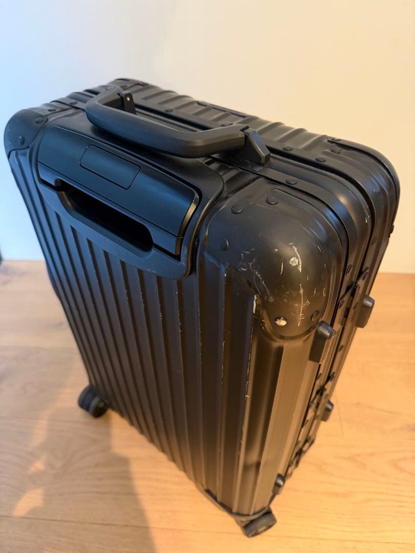 RIMOWA TOPAS CABIN 32L キャリーケース 4輪