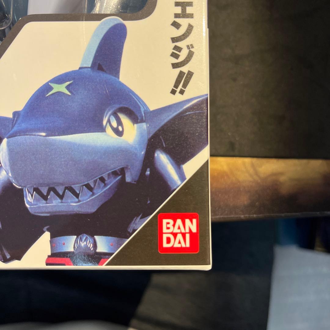 新品未開封箱美品 BANDAI スーパーチェンジシリーズシャークラー