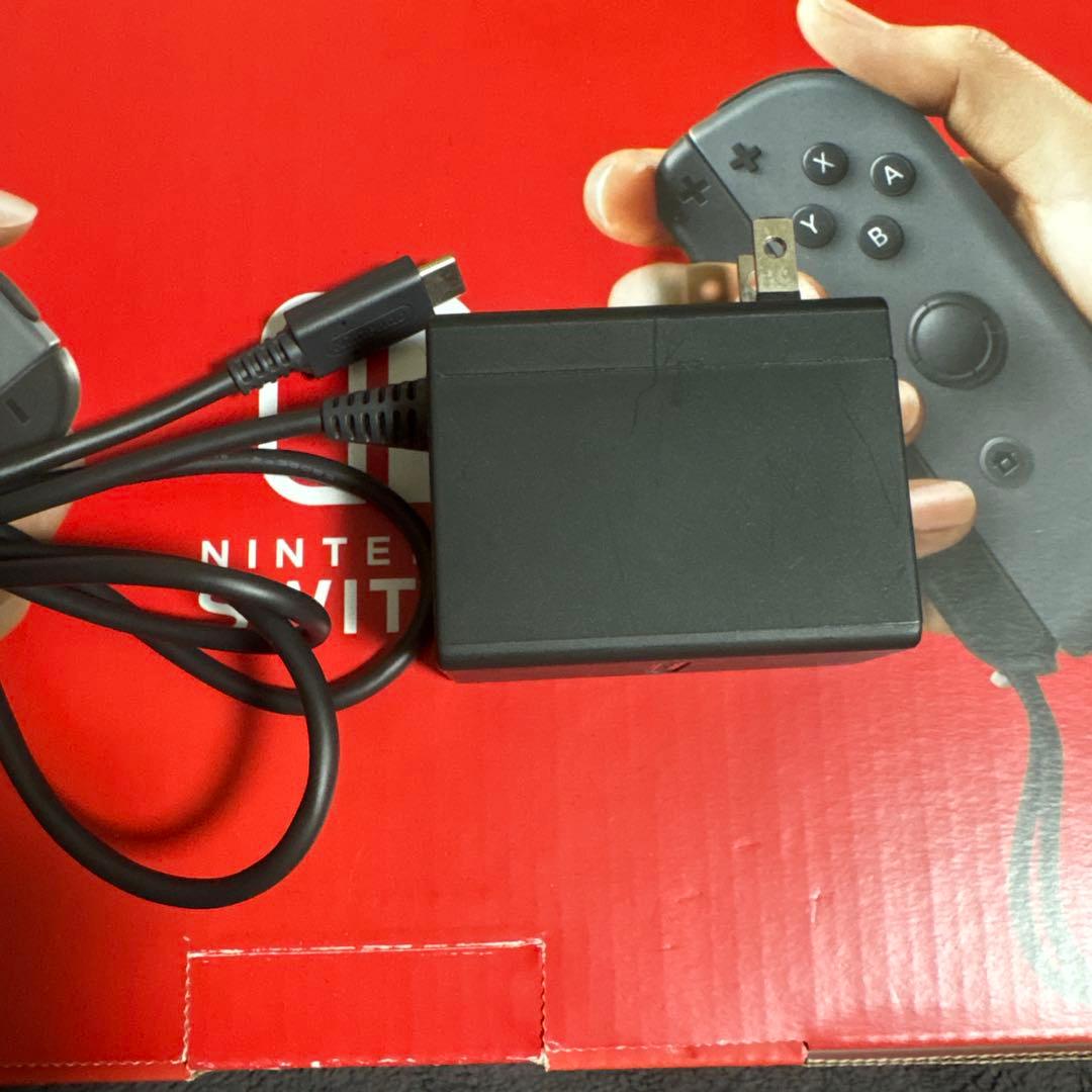 Nintendo Switch バッテリー強化版 ブラック 本体（中古・美品）