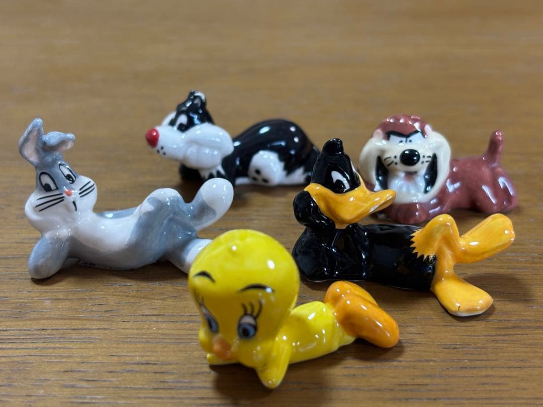 バックスバニー・ダフィー・ダック フィギュアetc5体セット箸置、置物、フィギア