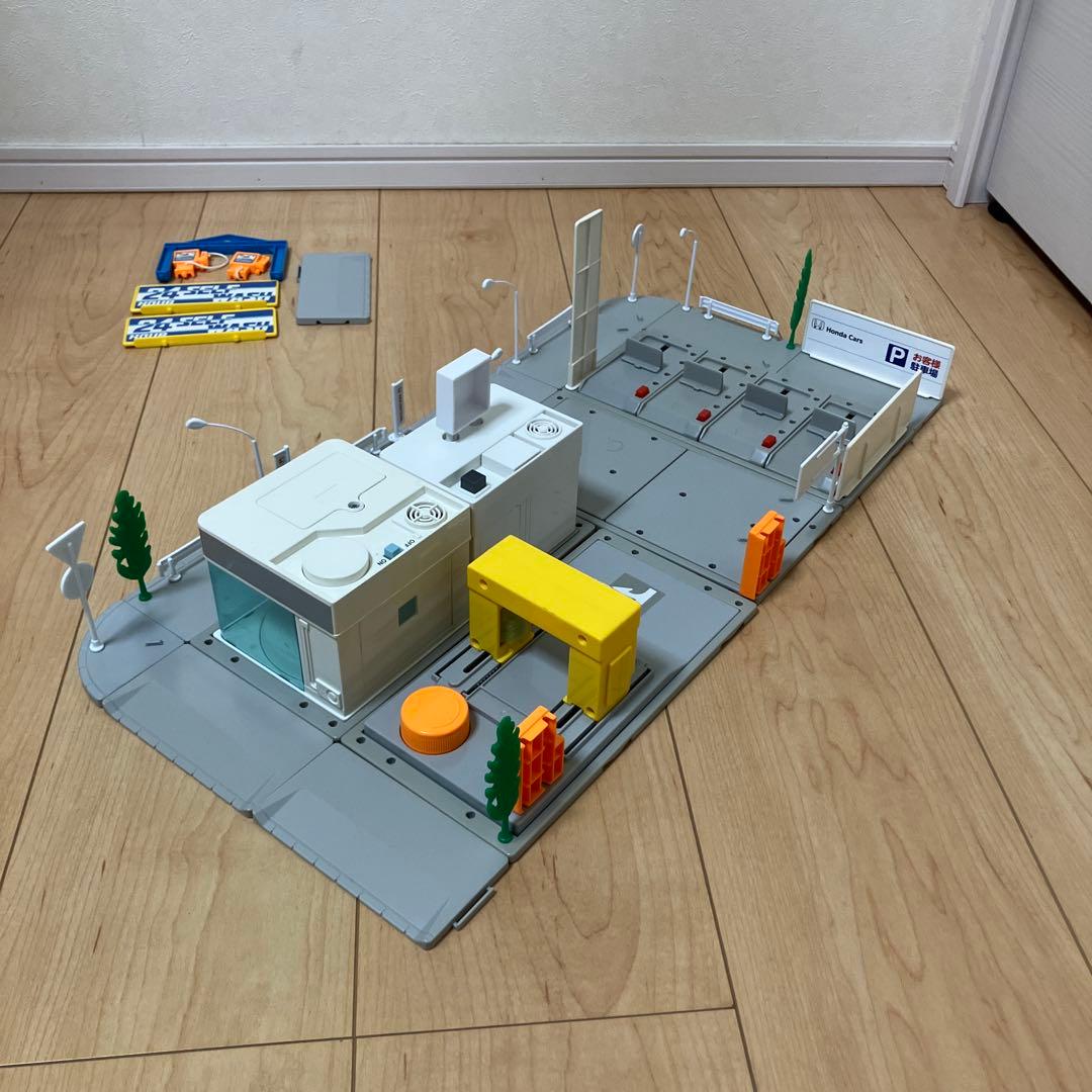 トミカタウン　ホンダカーズ　洗車場