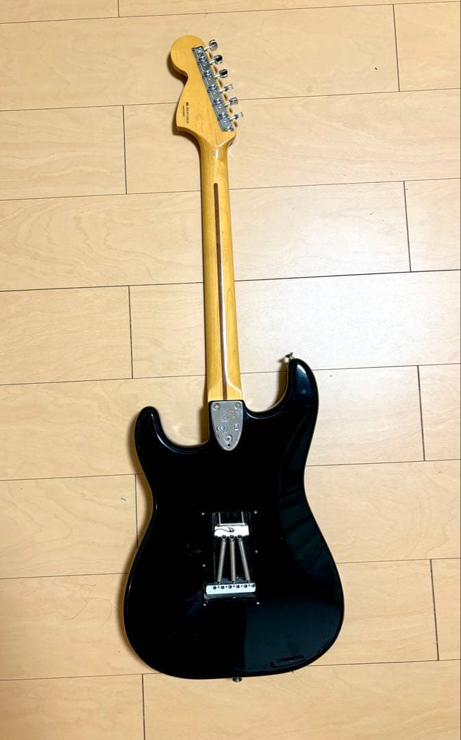 エレキギター　Fender mexco Stratocaster 71年モデル