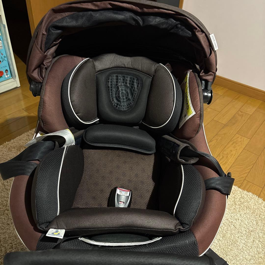エッグショック　NEROOM 回転式チャイルドシート ブラウン