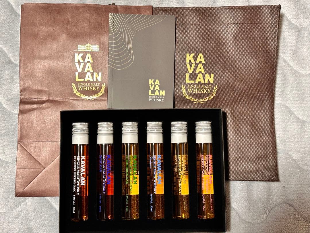 KAVALANカバラン試験管ミニボトル50mlx6本ウイスキー