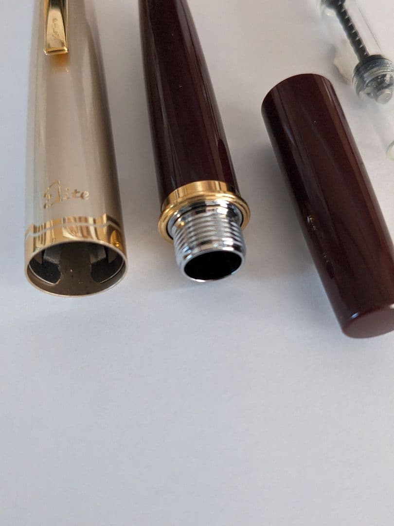 万年筆　パイロット エリート（F）