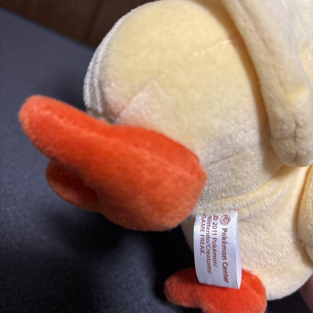 【廃盤】 ポケモンセンター ビクティニ 等身大ぬいぐるみ