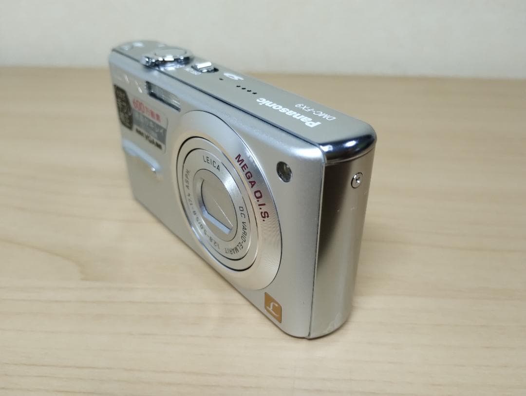 Panasonic LUMIX DMC-FX9 シルバー デジカメ 動作未確認 - メルカリ