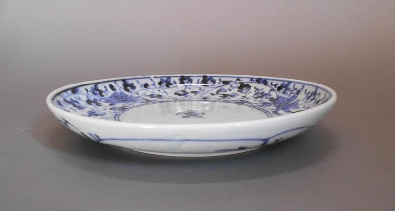 染付 古伊万里 花唐草 中皿 藍柿右衛門 五弁花 牡丹