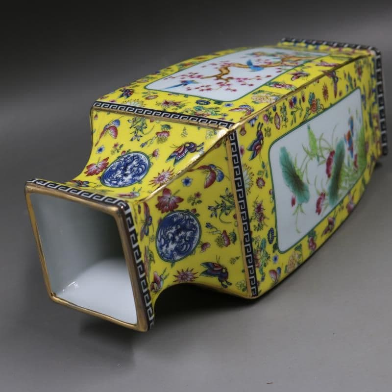 清乾隆琺瑯彩飄花黄地花鳥四方瓶 景徳鎮 陶磁器 装飾品 現代工芸品 美術品 置物