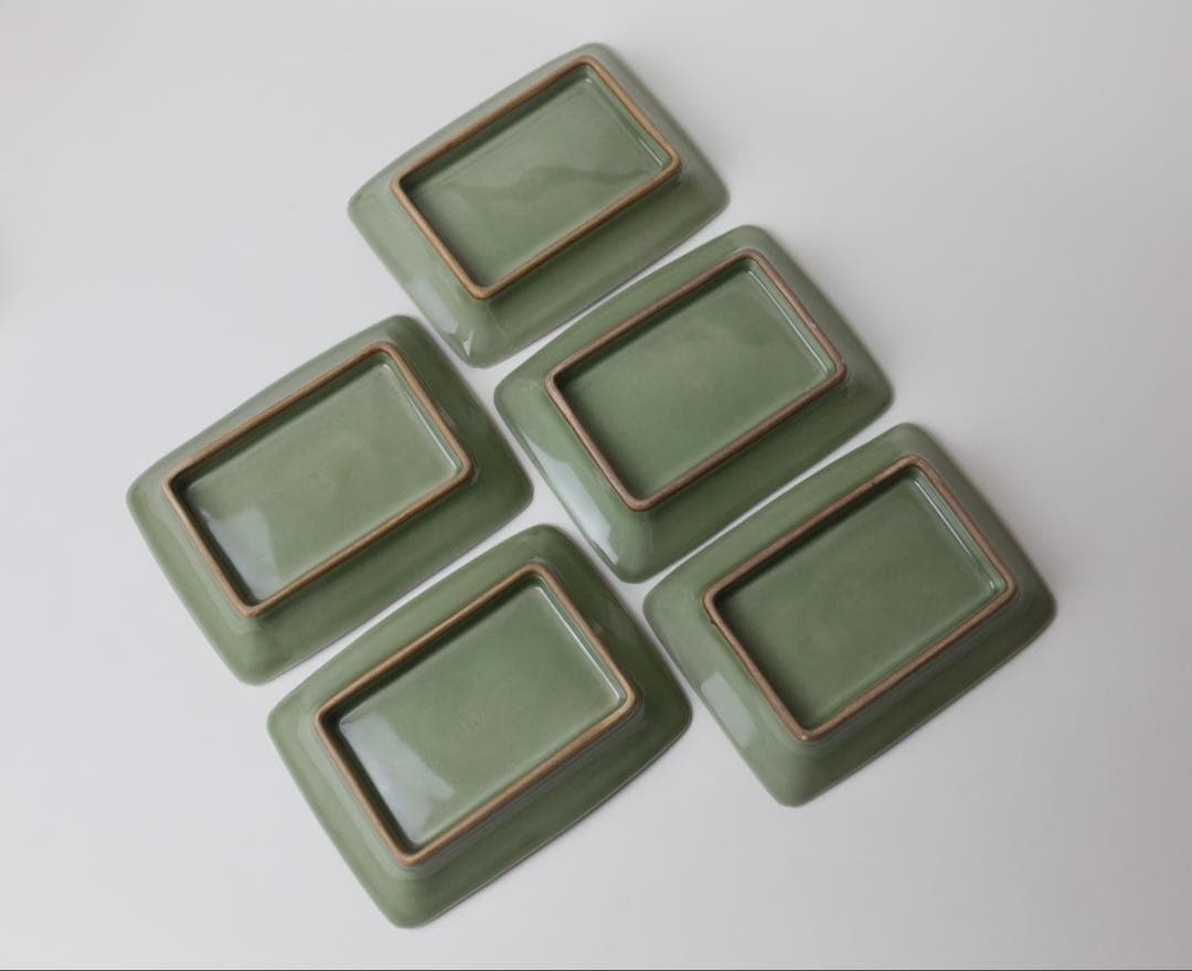 青磁 陽刻唐草 四方皿 菓子器 煎茶器 煎茶道具 白川 懐石料理 5枚