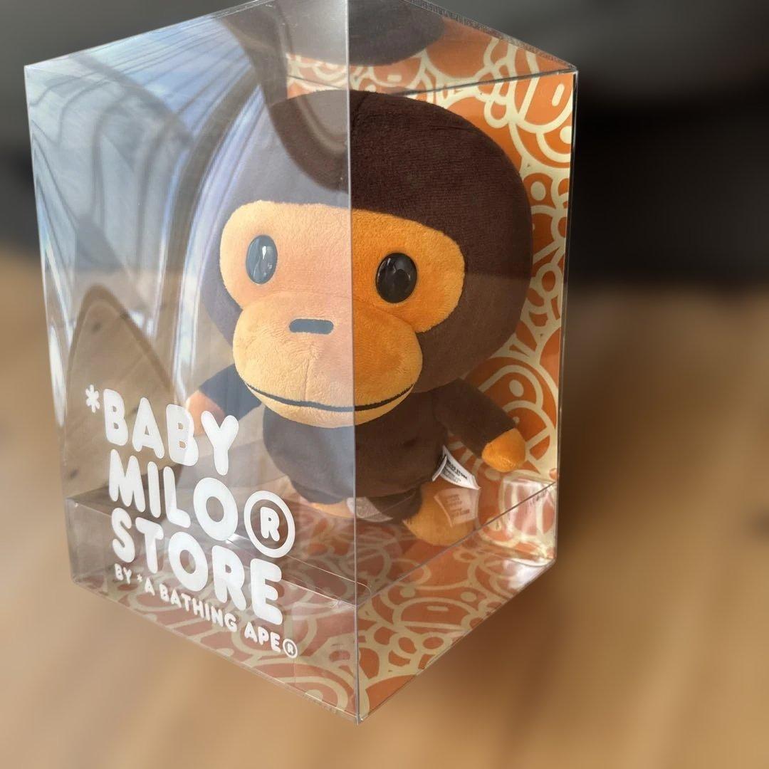 A BATHING APE BABY MILO ぬいぐるみ 【新品未使用】