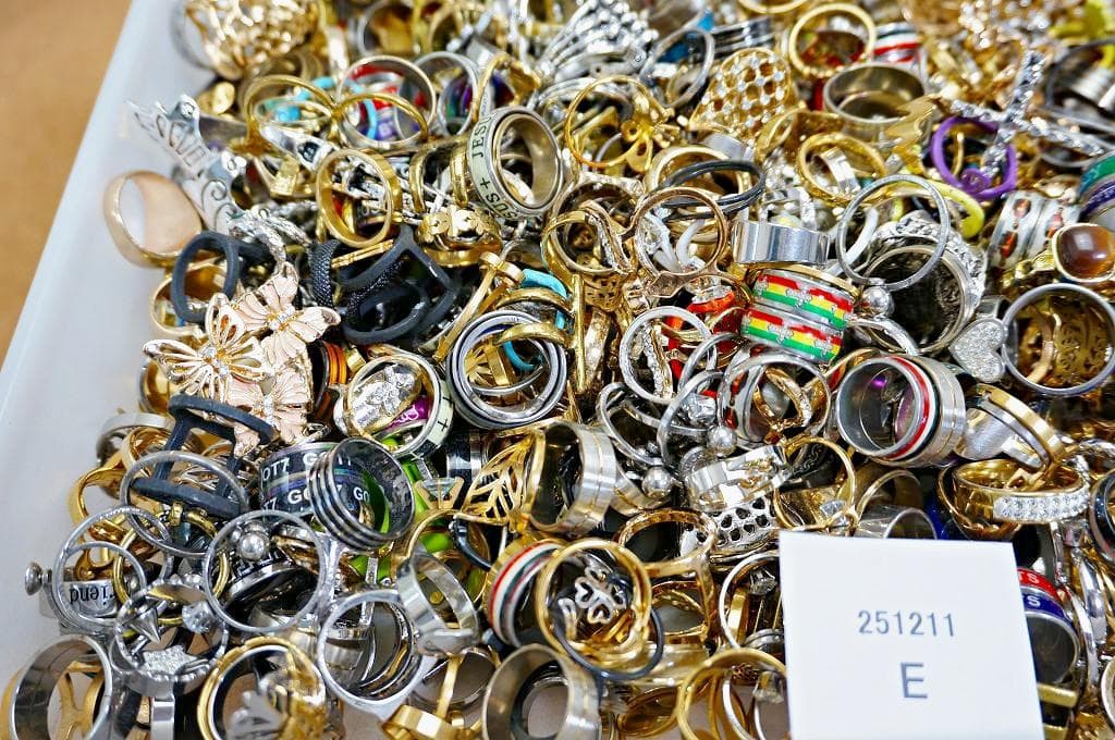 [49] ファッションリング 大量3kgセット 指輪 Nd9-251211E