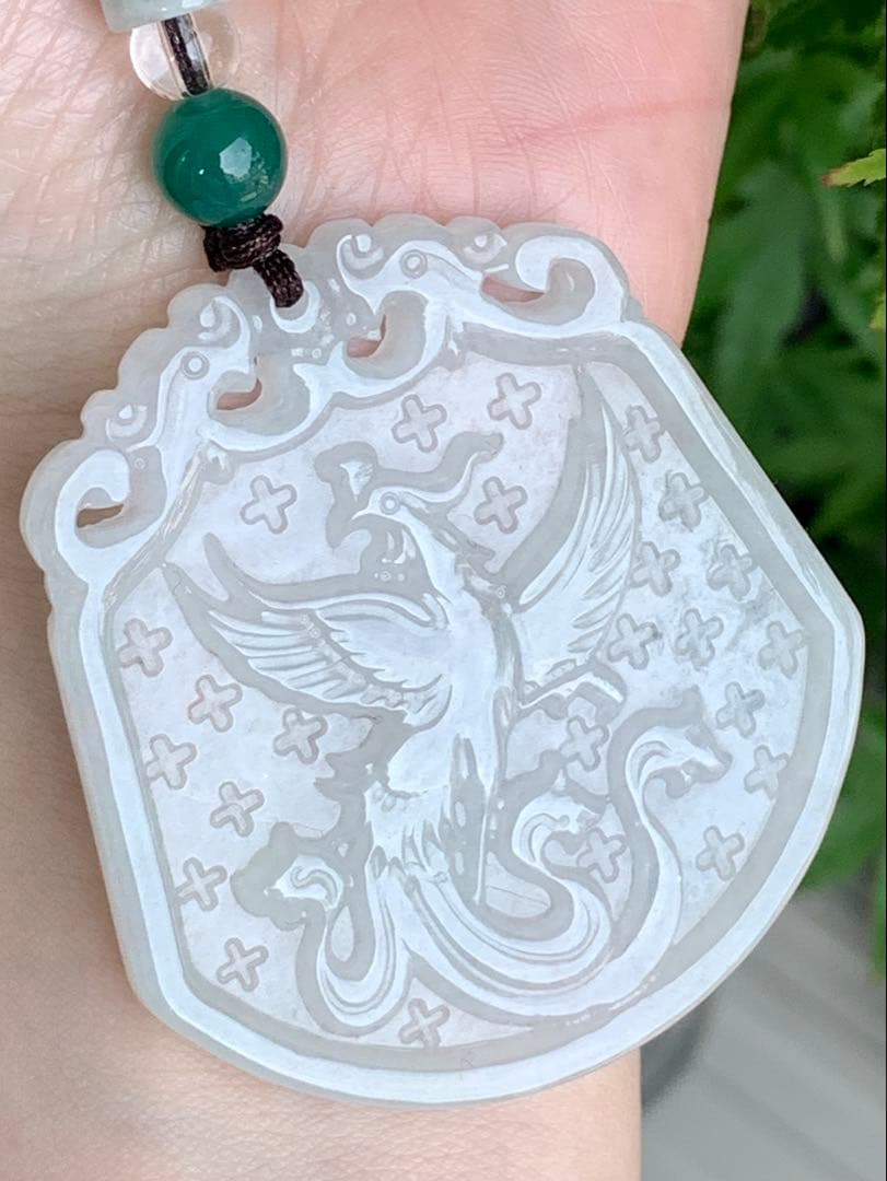本翡翠龍神鳳凰両面彫刻新品 0342