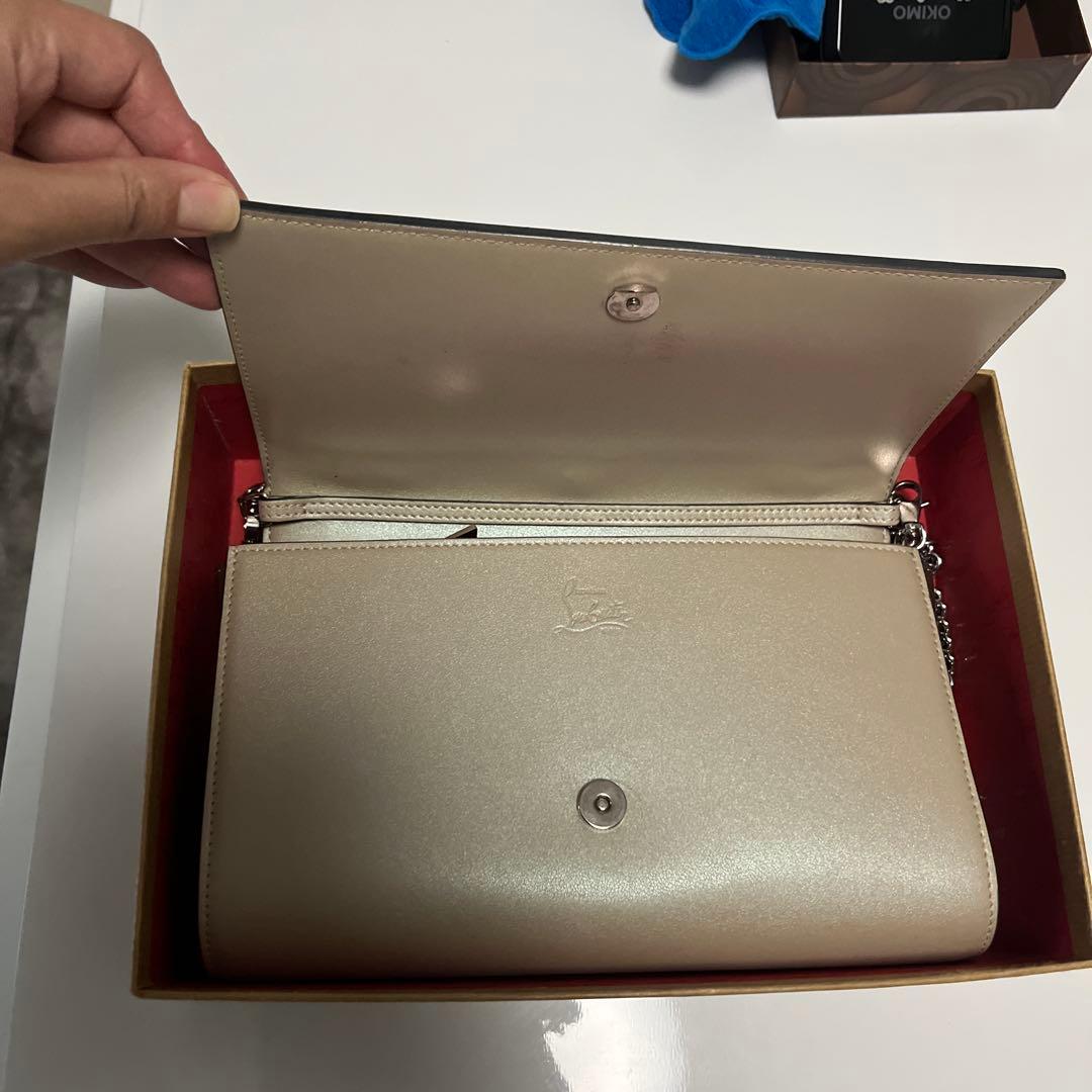 Christian Louboutin ベージュ パーティーバッグ
