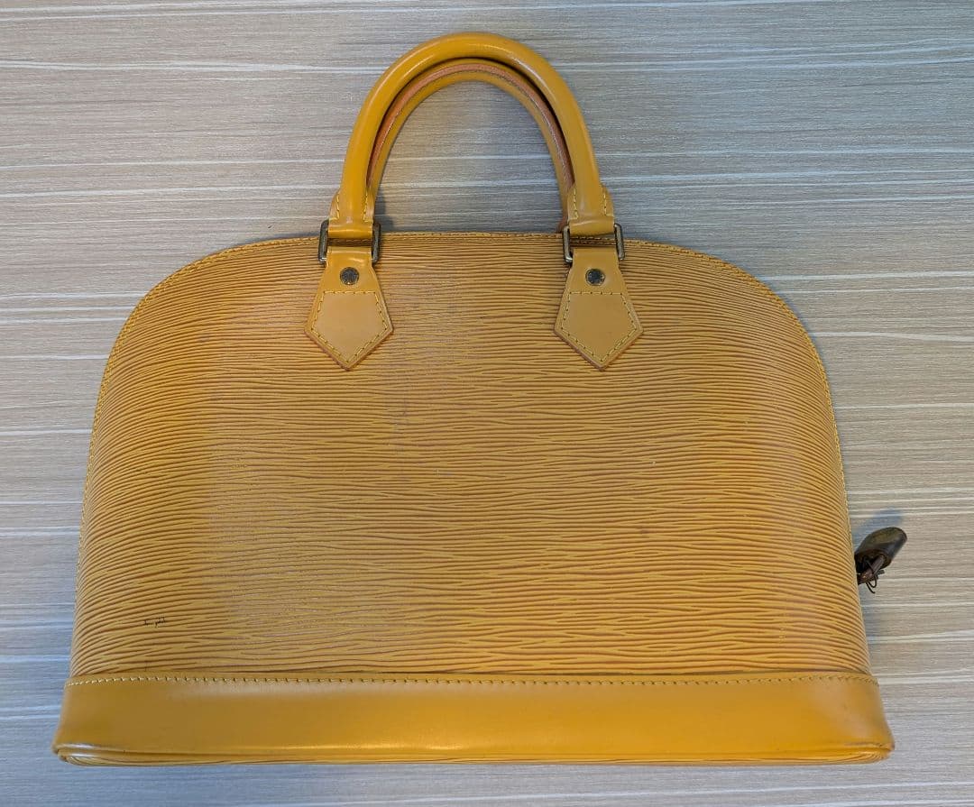 ☆値下げ☆LOUIS VUITTON ルイヴィトン エピ アルマ