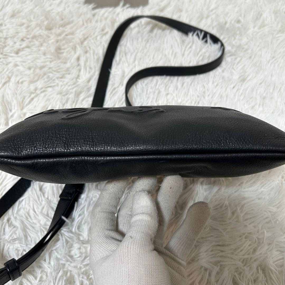 【美品✨エンボスロゴ/オールレザー】アニエスベー　ショルダーバッグ　ブラック　稀