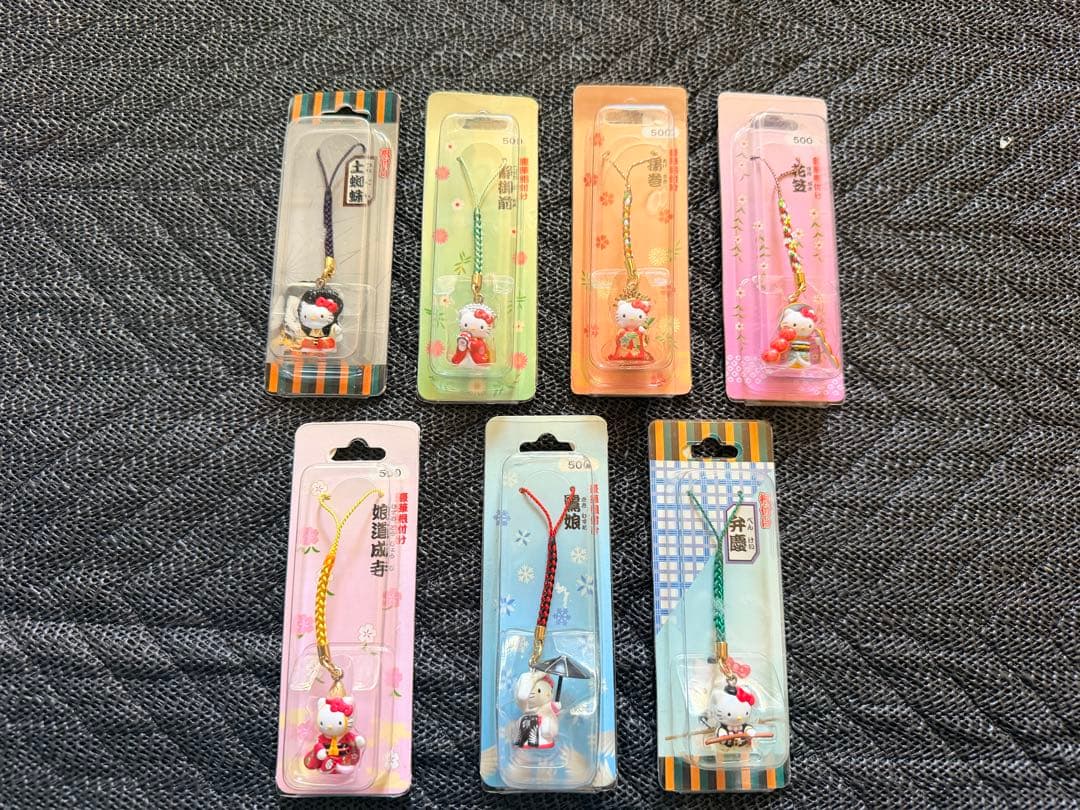 ハローキティ ストラップ セット ４００個まとめ売り