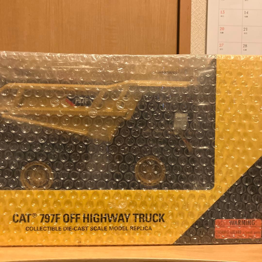 CAT 797F OFF HIGHWAY TRUCK 1:50スケール