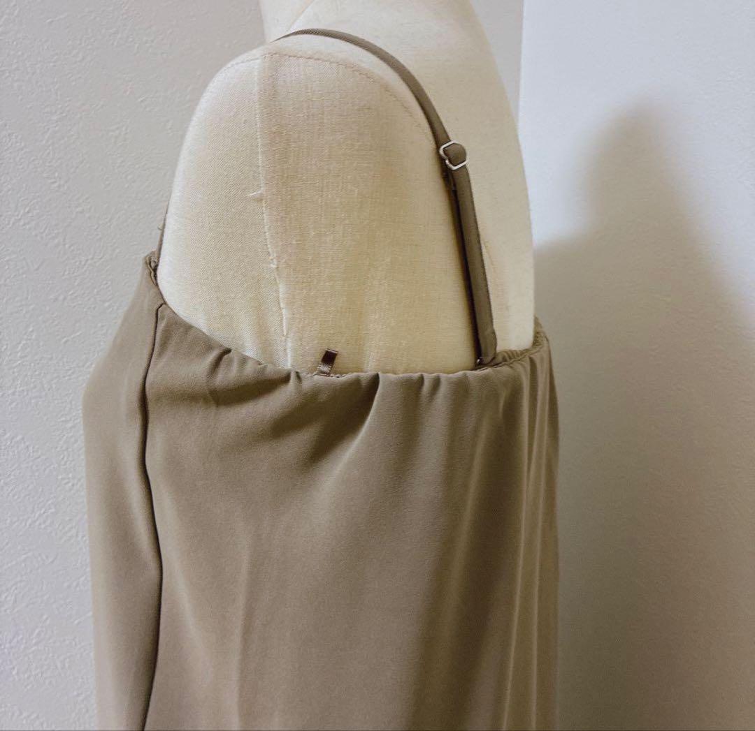 ANDRESDアンドレスド　ニアナ　カーキ　バックシアージレセットアップドレス