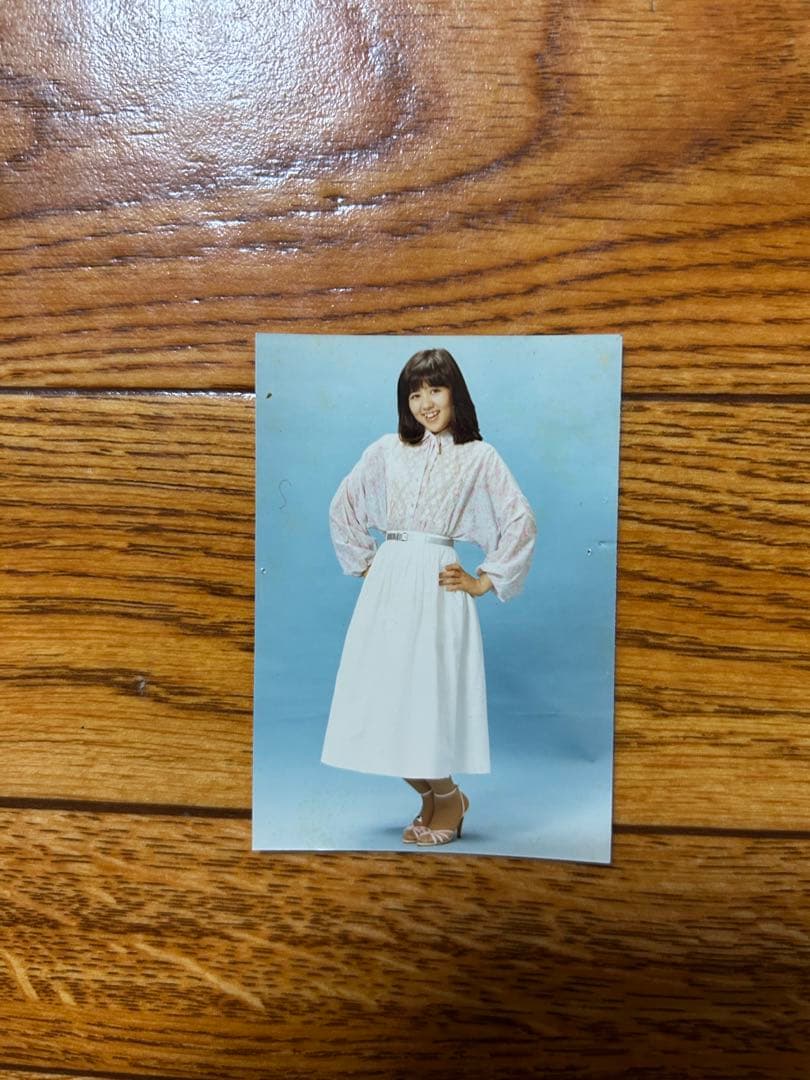 石野真子デビュー当初直筆サイン&レコード&ポートレート