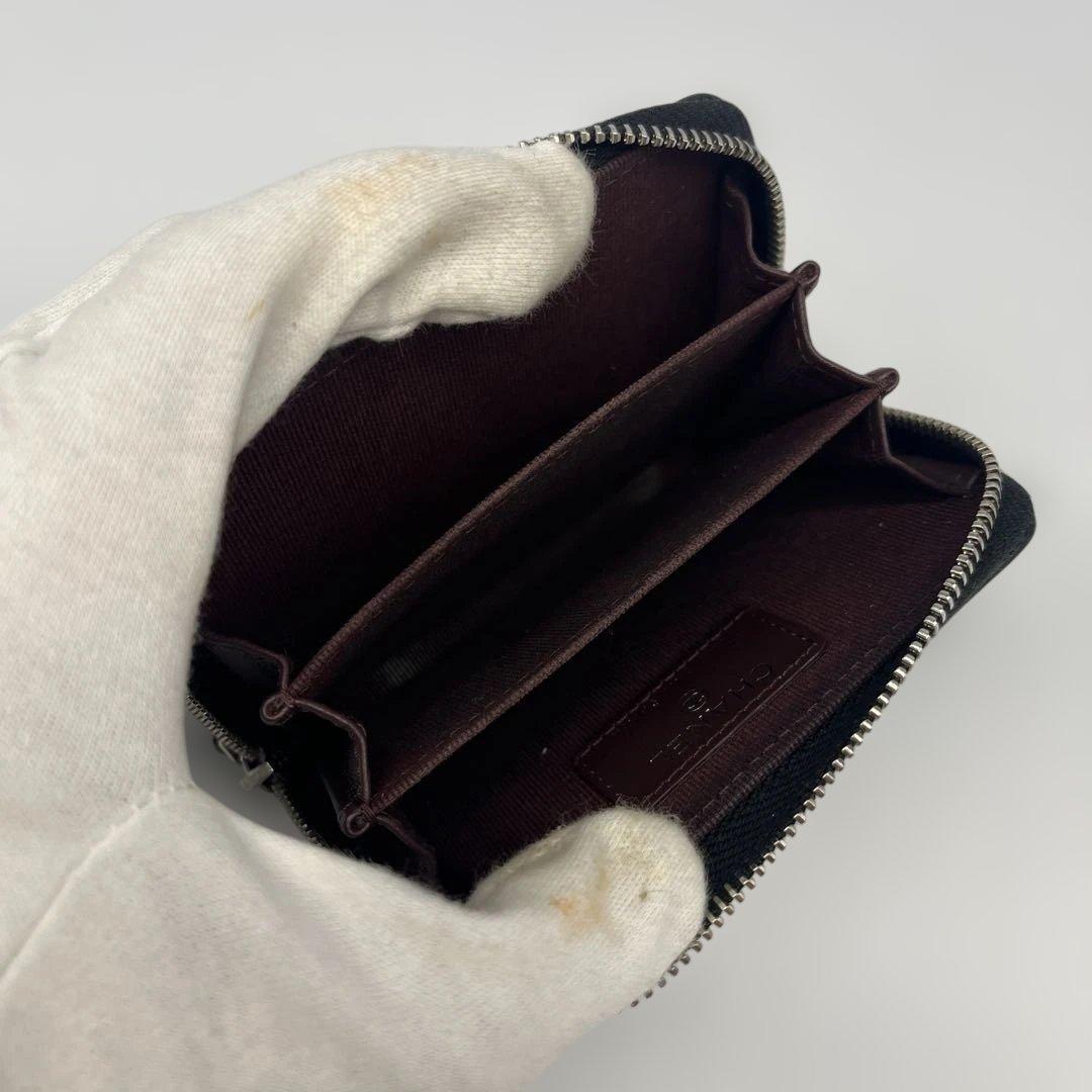 【極美品】CHANEL シャネル クラシックジップパース ケアカードあり