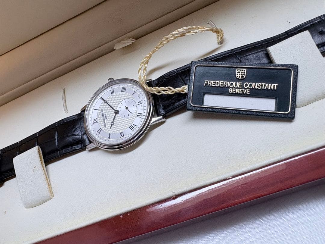 FREDERIQUE CONSTANT 腕時計 クォーツ 純正ベルト