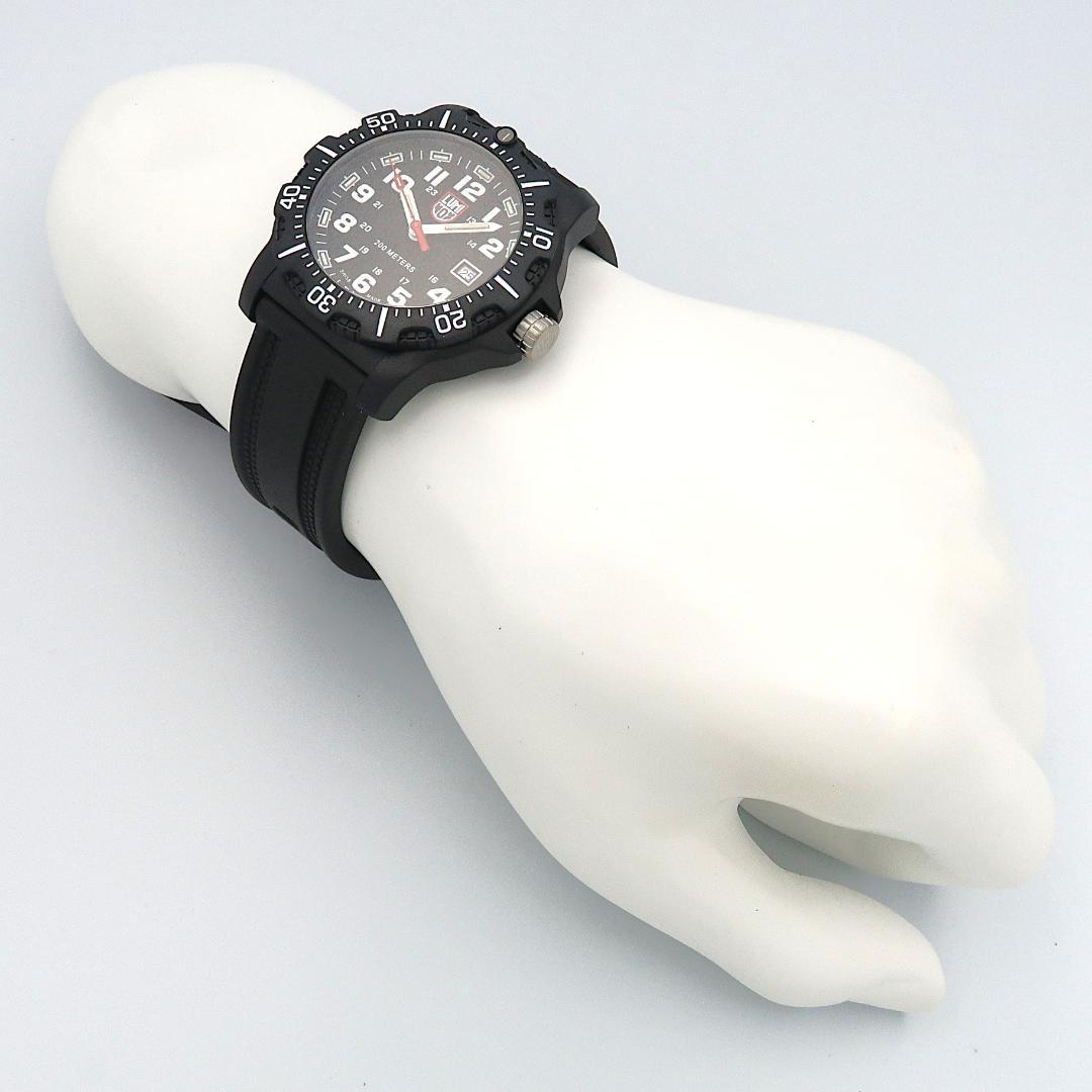 Luminox ルミノックス 腕時計 XL.8881.F　ブラック　スイスメイド