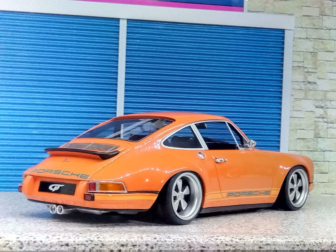 GT SPIRIT 1/18ミニカー SINGER 911 カスタム