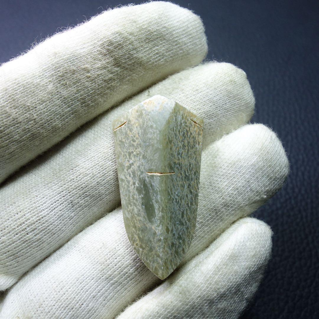 漢時代 和田玉製 セミ彫刻 置物 時代物 中国古美術 骨董品本玉