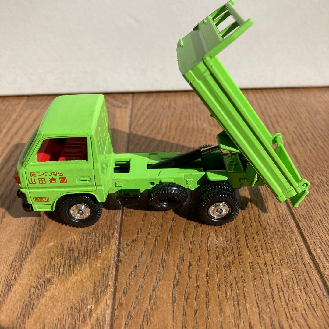 値下げトミカダンディダンプ　 三菱　CANTER 日野ダンプカー赤　2個セット