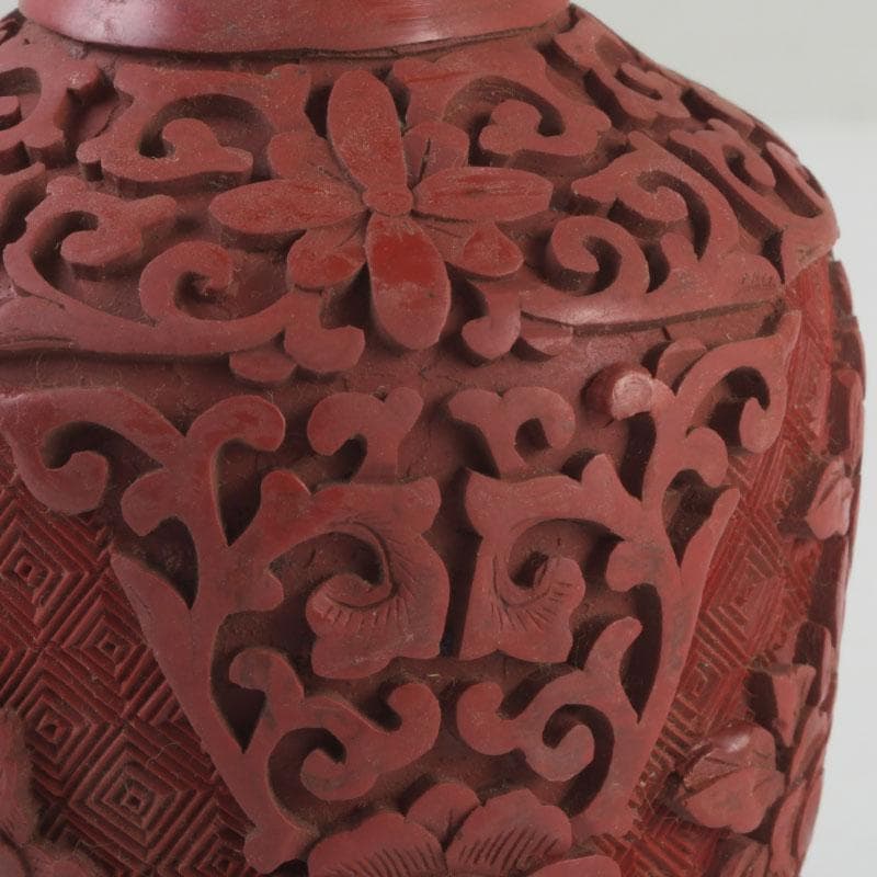 中国　剔紅　堆朱　内七宝　花文　花瓶　唐木台付　V　9255