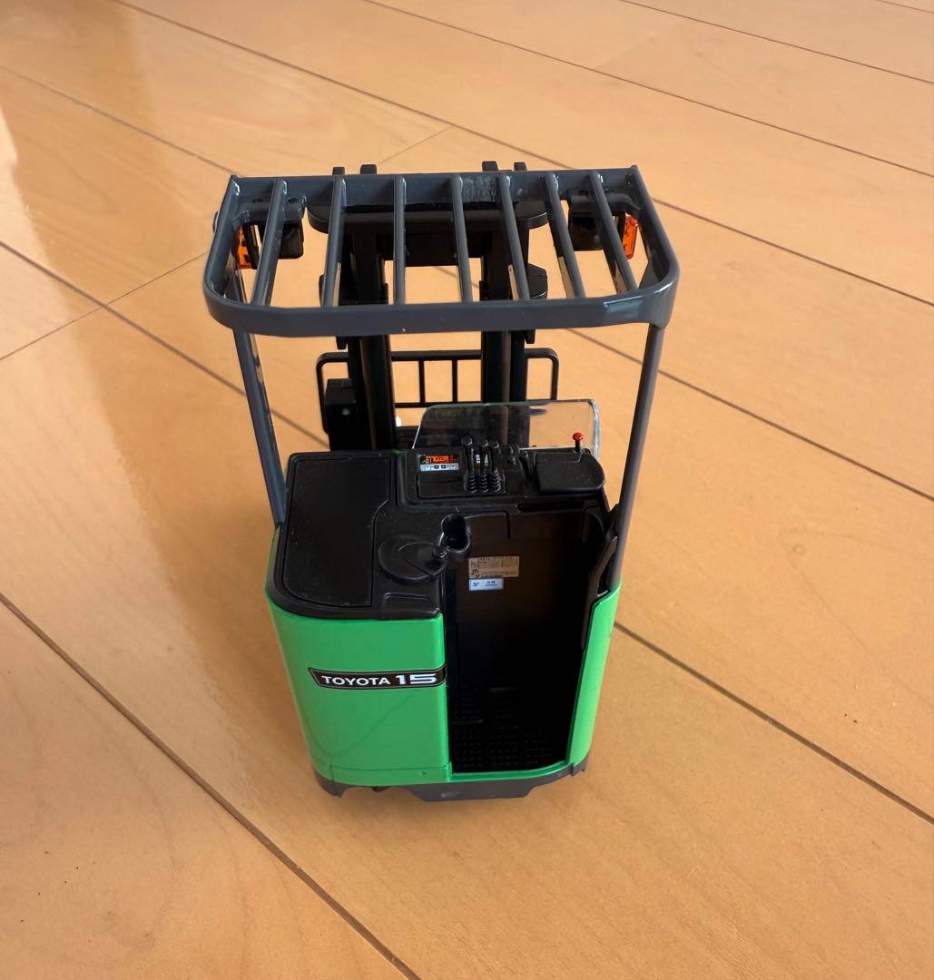 【非売品】TOYOTA L&F フォークリフト ミニカー (2セット)