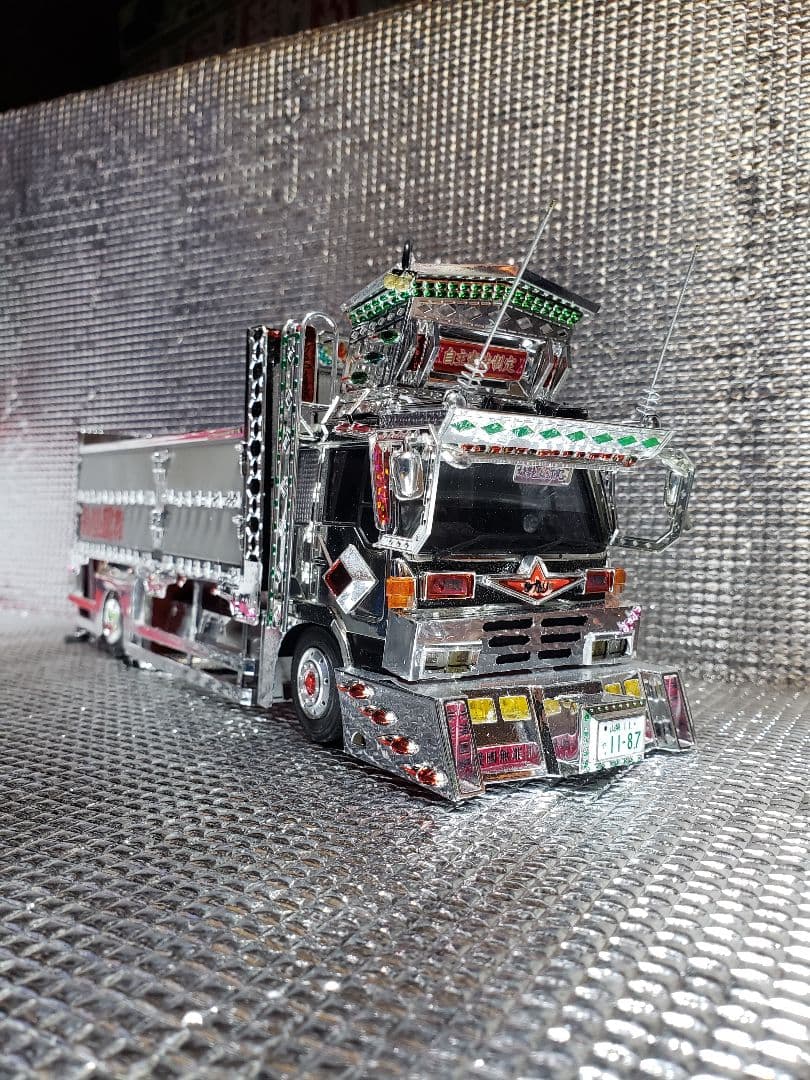 1/32デコトラプラモデル