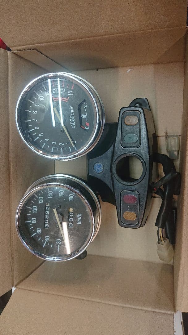 カワサキ純正 ゼファー400 スピードメーター ZEPHYR 当時物 - メルカリ