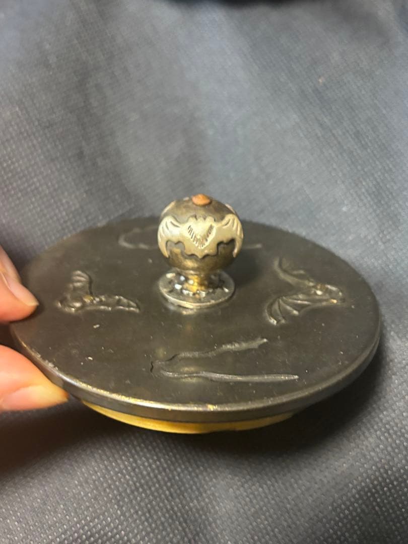 茶道具 鉄瓶 亀文堂鉄壺 梅と竹の彫刻