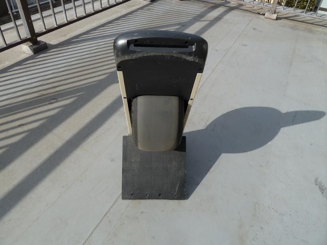 即購入は✖　累積走行距離わずか61キロ OneWheel Pint 電動スケボー