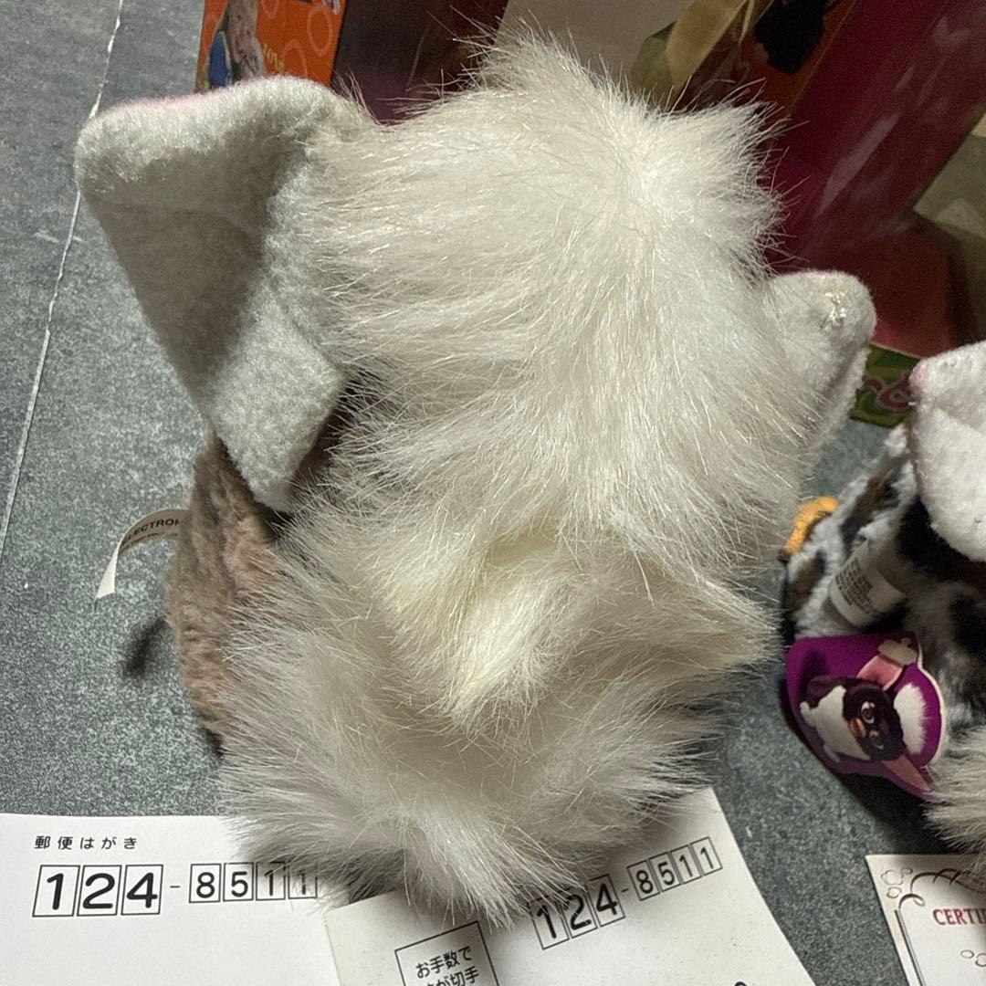 TOMY Furby ファービー ぬいぐるみ