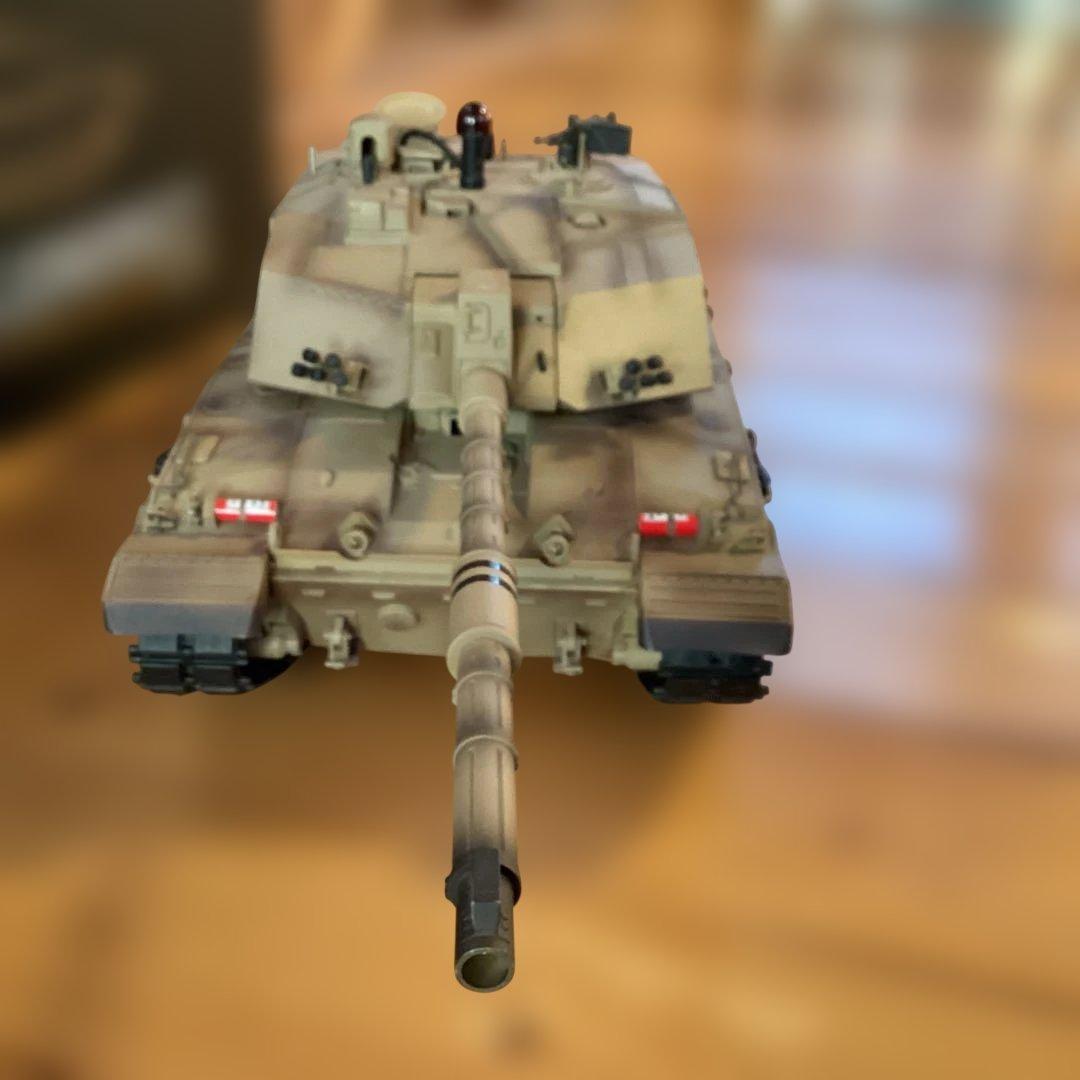 ヘンロン1/16スケール戦車ラジコンBRITISH CHALLENGER２